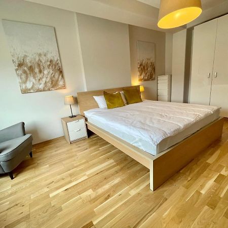 Boutique Apartments - Old Town 120M2 - Private Underground Parking - Breslávia Exterior foto